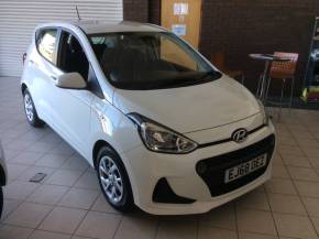 Hyundai i10 1.0 SE 5dr Hatchback Petrol White at Mount Automotive Solutions Halifax