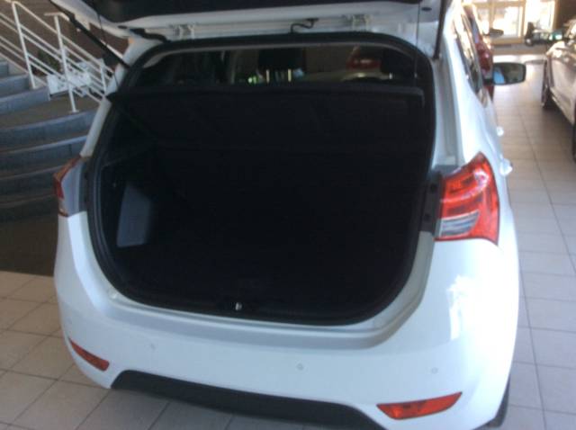 2019 Hyundai ix20 1.6 Premium Nav 5dr