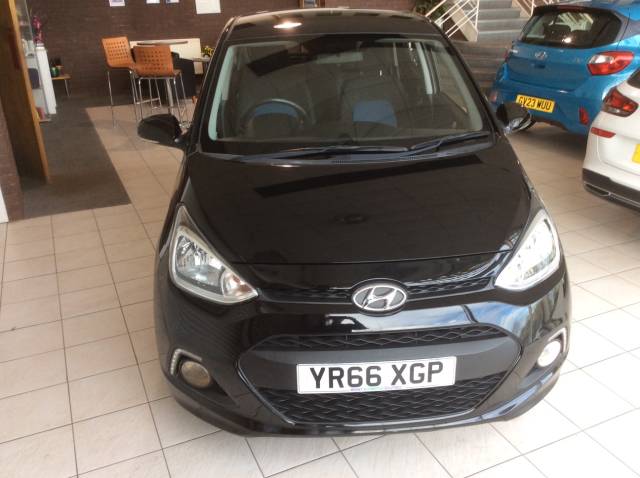 2016 Hyundai i10 1.2 Premium 5dr Auto